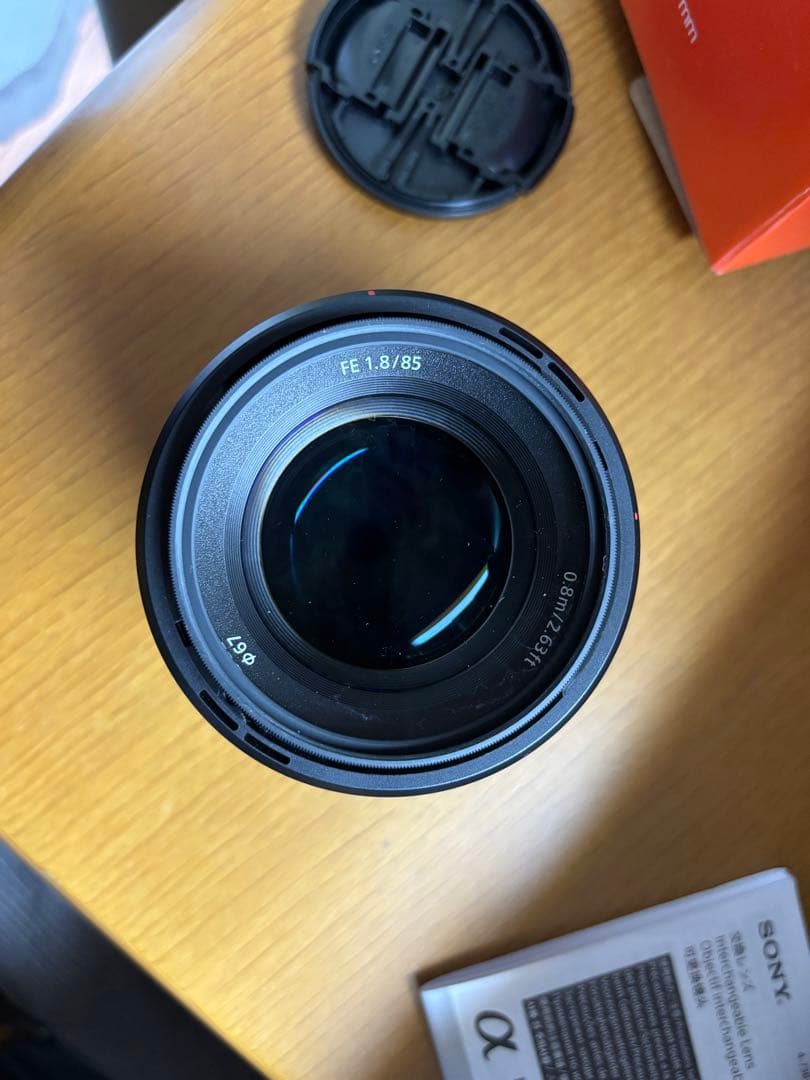 SONY ソニー　FE 85mm F1.8　SEL85F18