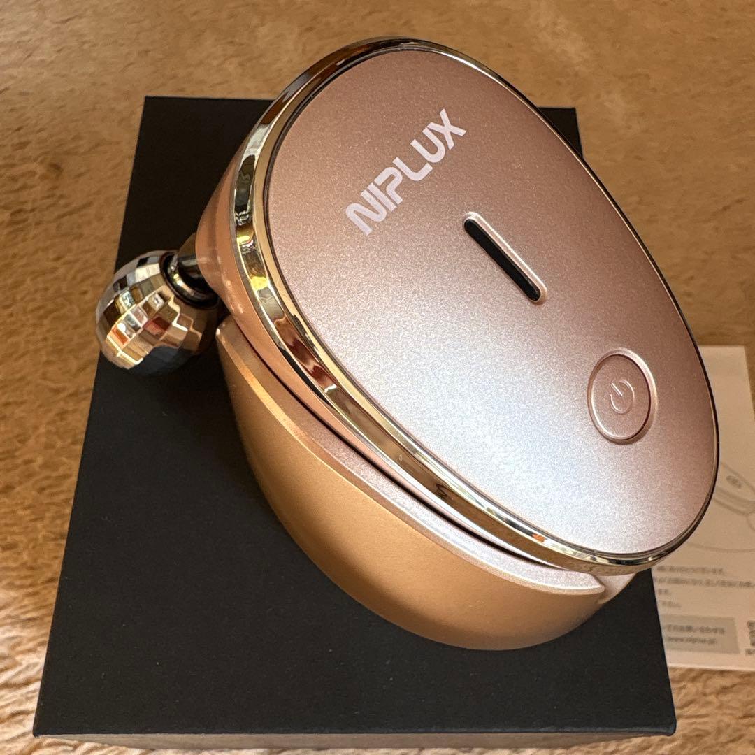 EMS 美顔ローラー