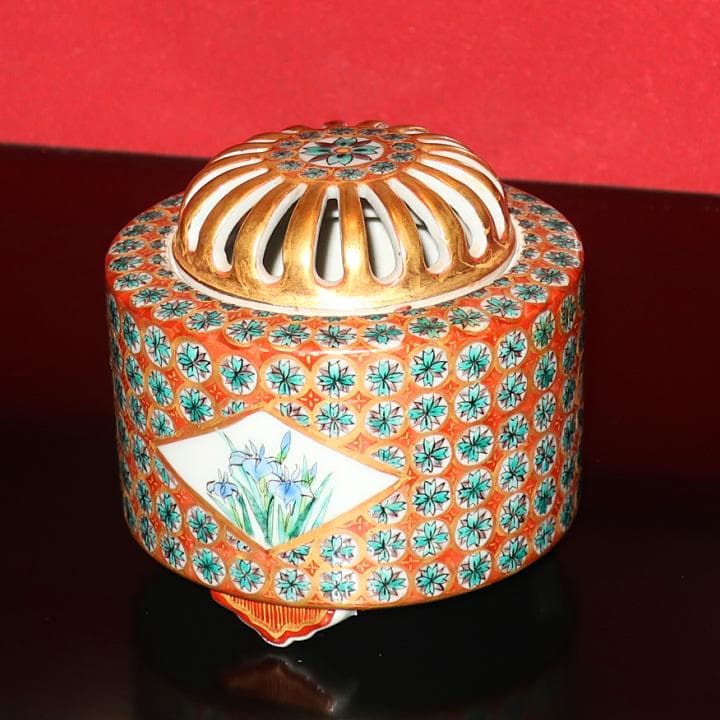 伝統工芸九谷焼 香炉 金襴手花尽くし 菖蒲（アヤメ）GIFT対応可