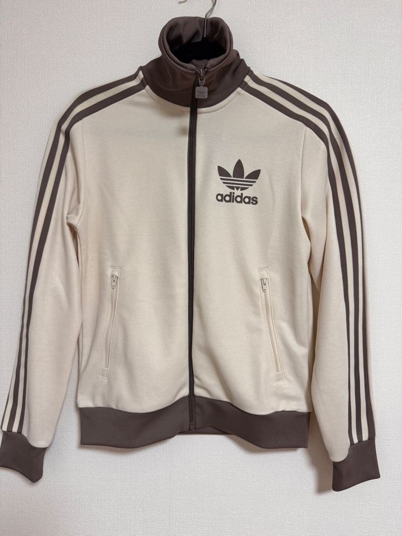 新品未使用タグ付】adidas ベッケンバウアー トラックトップ jc5807