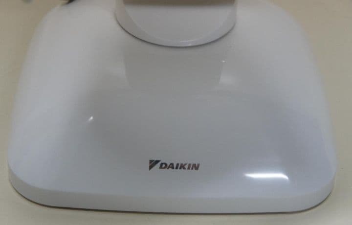 限定特価！ダイキン 遠赤外線暖房機