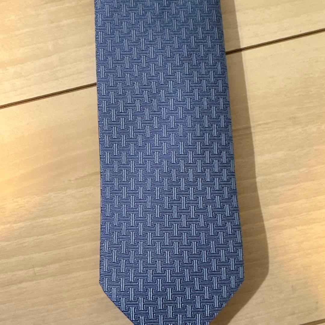 HERMES 幾何学模様 ネクタイ ブルー - メルカリ