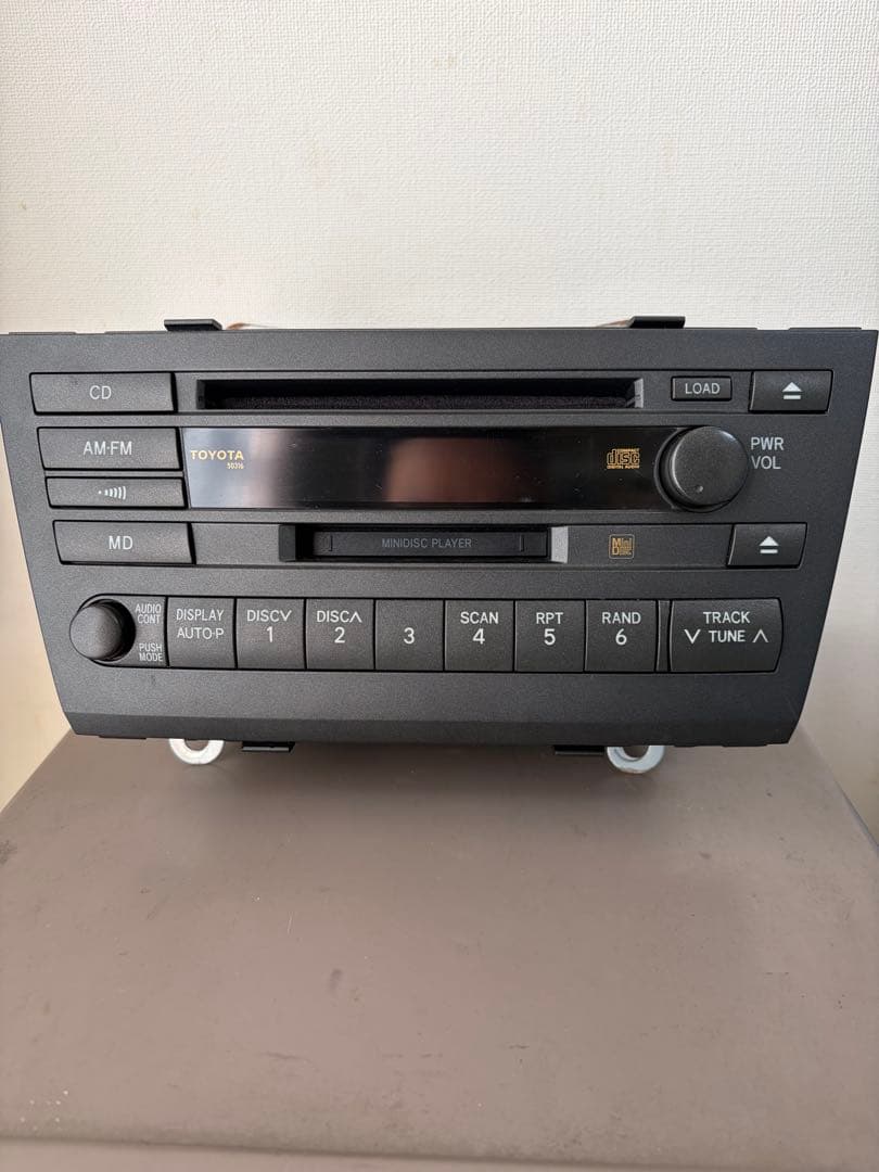 トヨタ マーク2ブリト　純正MD.CD.AM.FM.カセットオーディオ