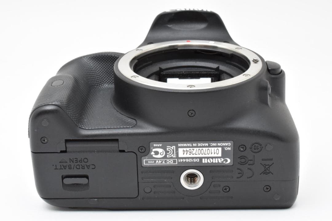 スポーツ・旅行に最適⭐望遠レンズセット⭐Canon Kiss X7⭐一眼レフ入門