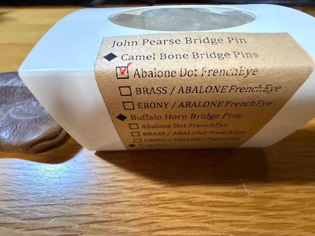 John Pearse Camel Bone Bridge Pins 5個セット - メルカリ