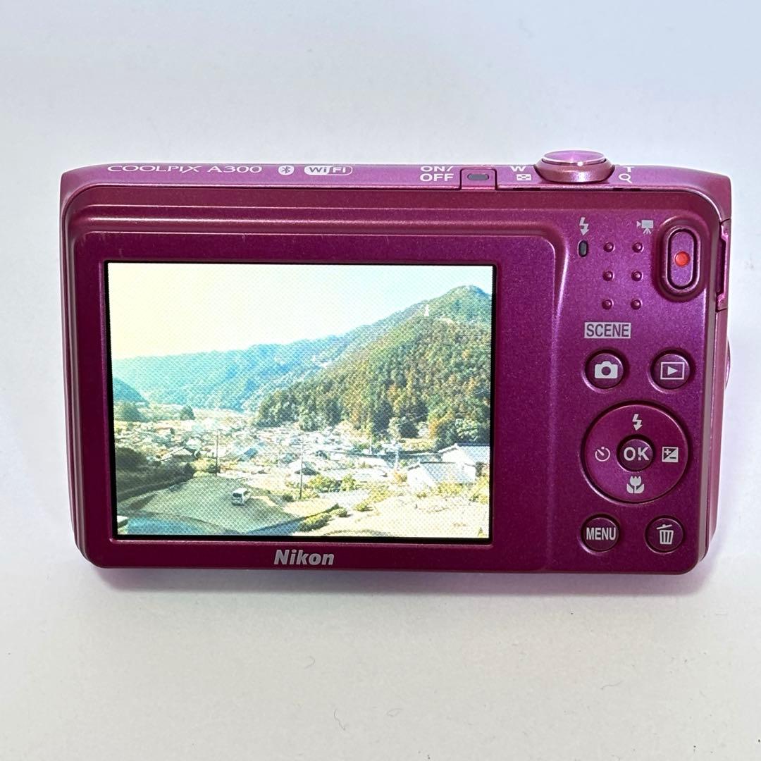 【美品】Nikon coolpix A300 ニコン　デジカメ　ピンク