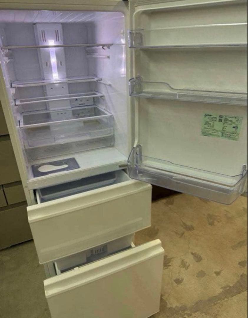 高年式】 2022年式 330L 三菱 冷蔵庫 MR-C33G-W1 - メルカリ