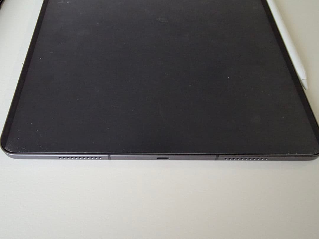 iPad Pro 12.9 第5世代セルラーsimフリー128GBペンケース付