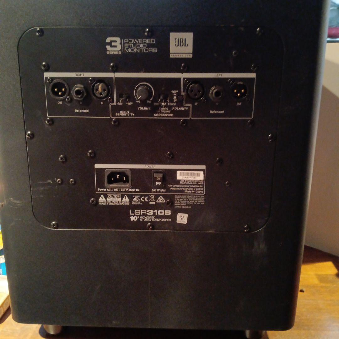 JBL LSR310S　サブウーファー