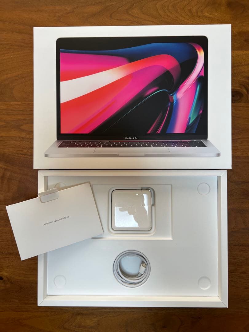 訳あり美品❗️MacBook Pro 2022 M2チップ US シルバー - メルカリ