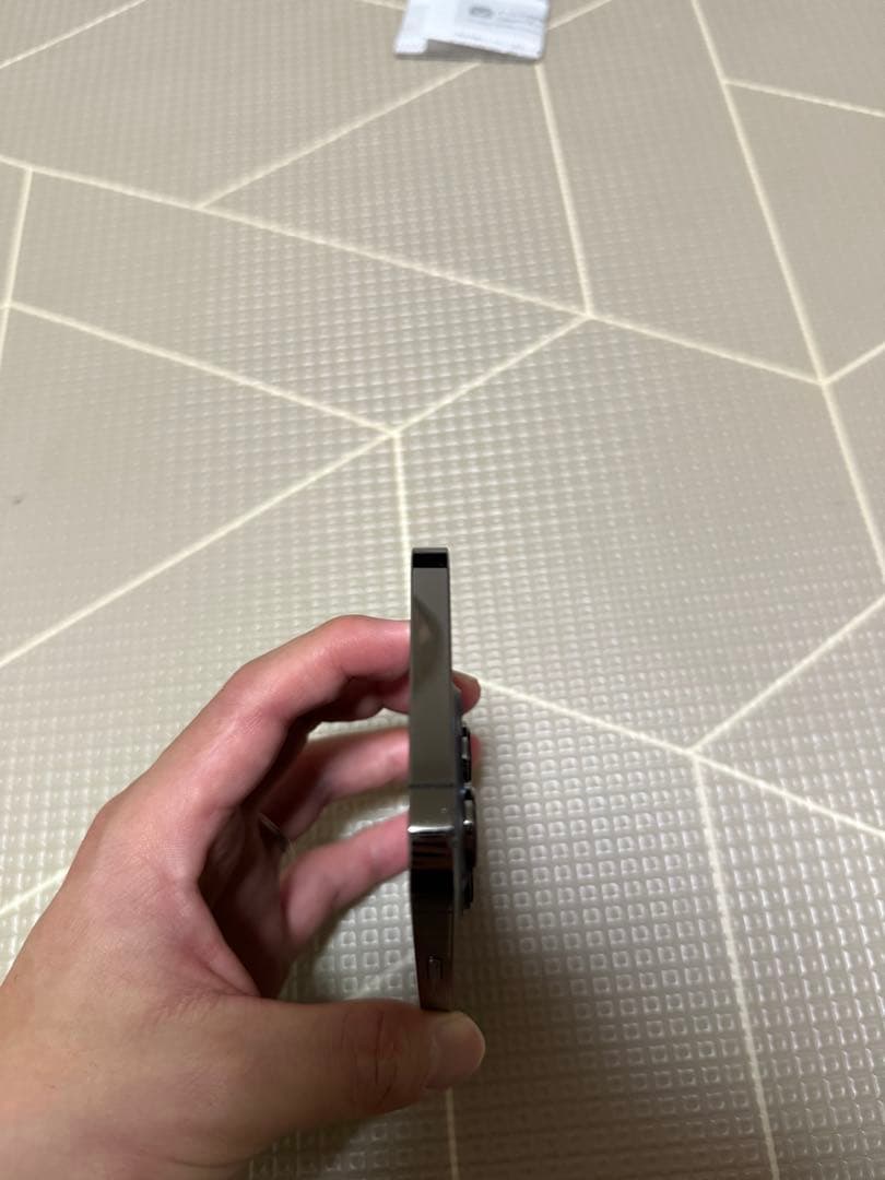 美品　iPhone13Pro 512GB グラファイト