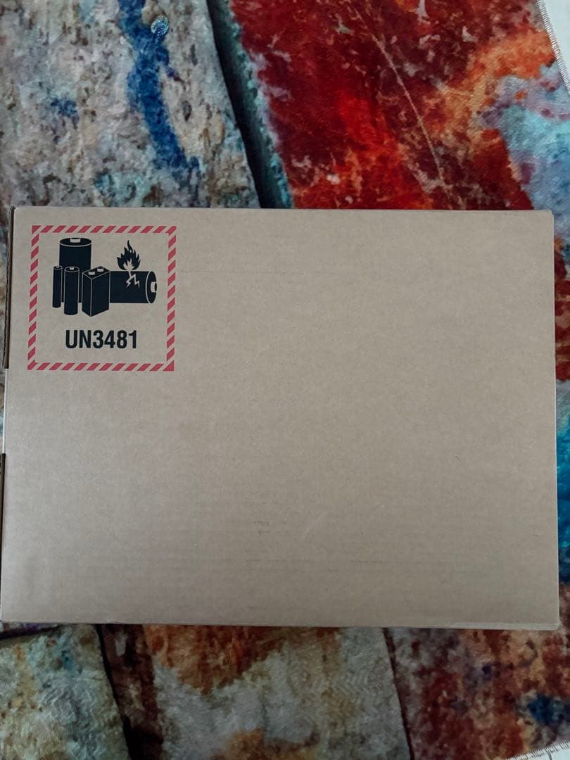 Apple MacBook 13インチ シルバー 256GB