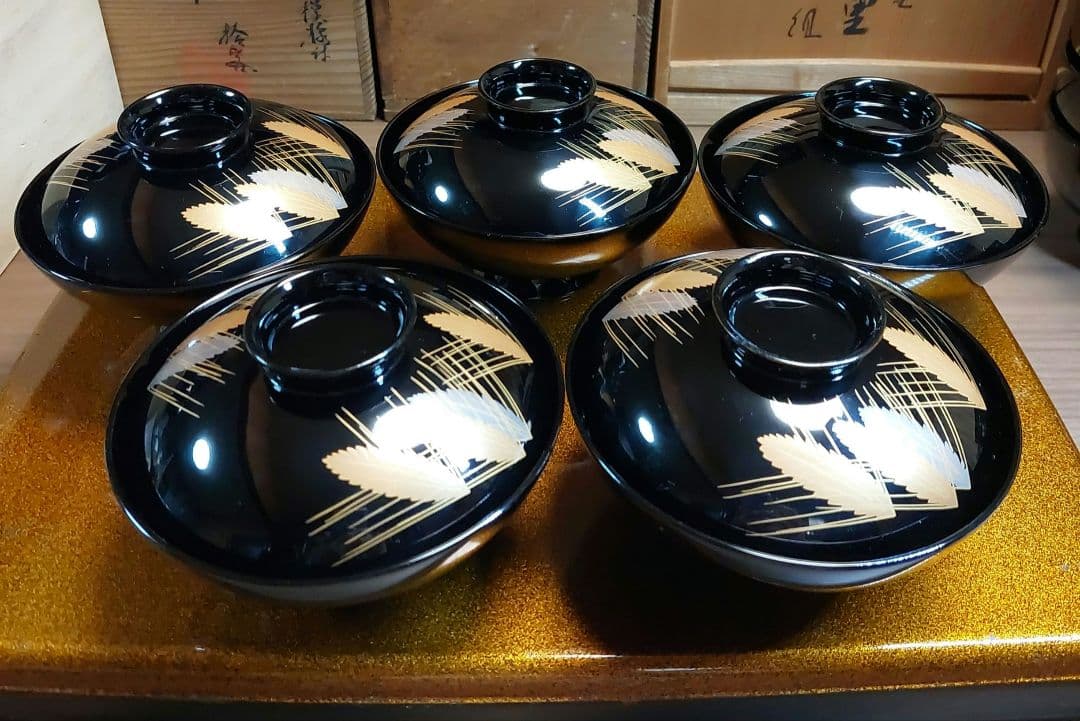 輪島黒塗金銀麦頭蒔絵椀五 輪島黒塗金銀麦頭蒔絵椀五 - メルカリ