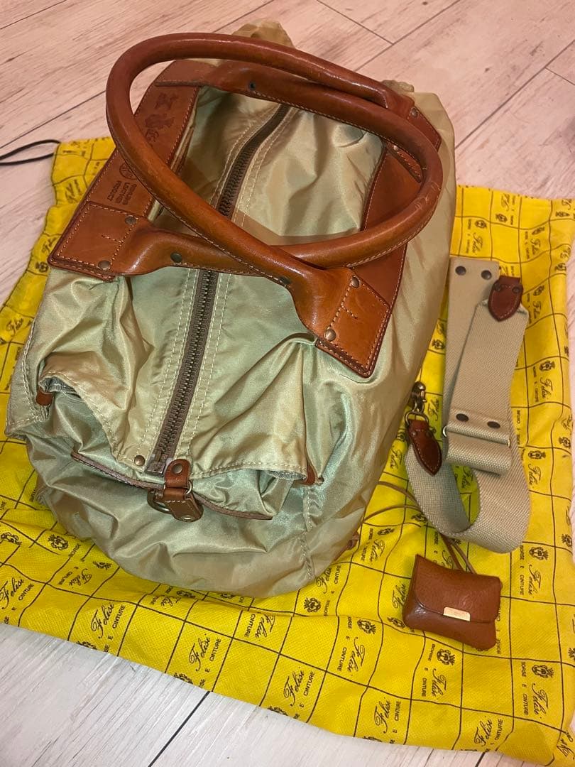 美品】フェリージ ボストンバッグ2way P4ビジネスバッグ ナイロン