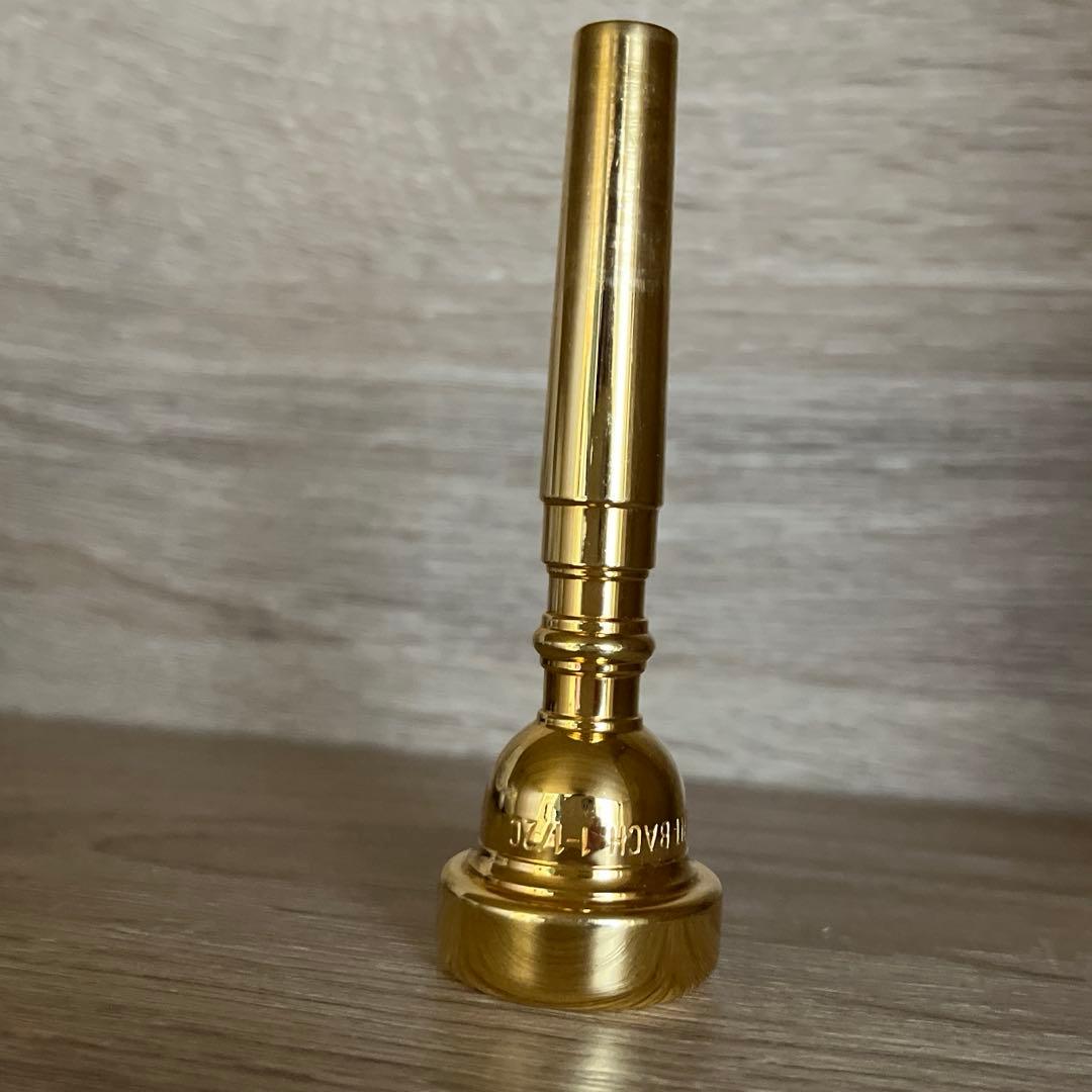 トランペットマウスピース Bach 1-1/2C 金メッキ