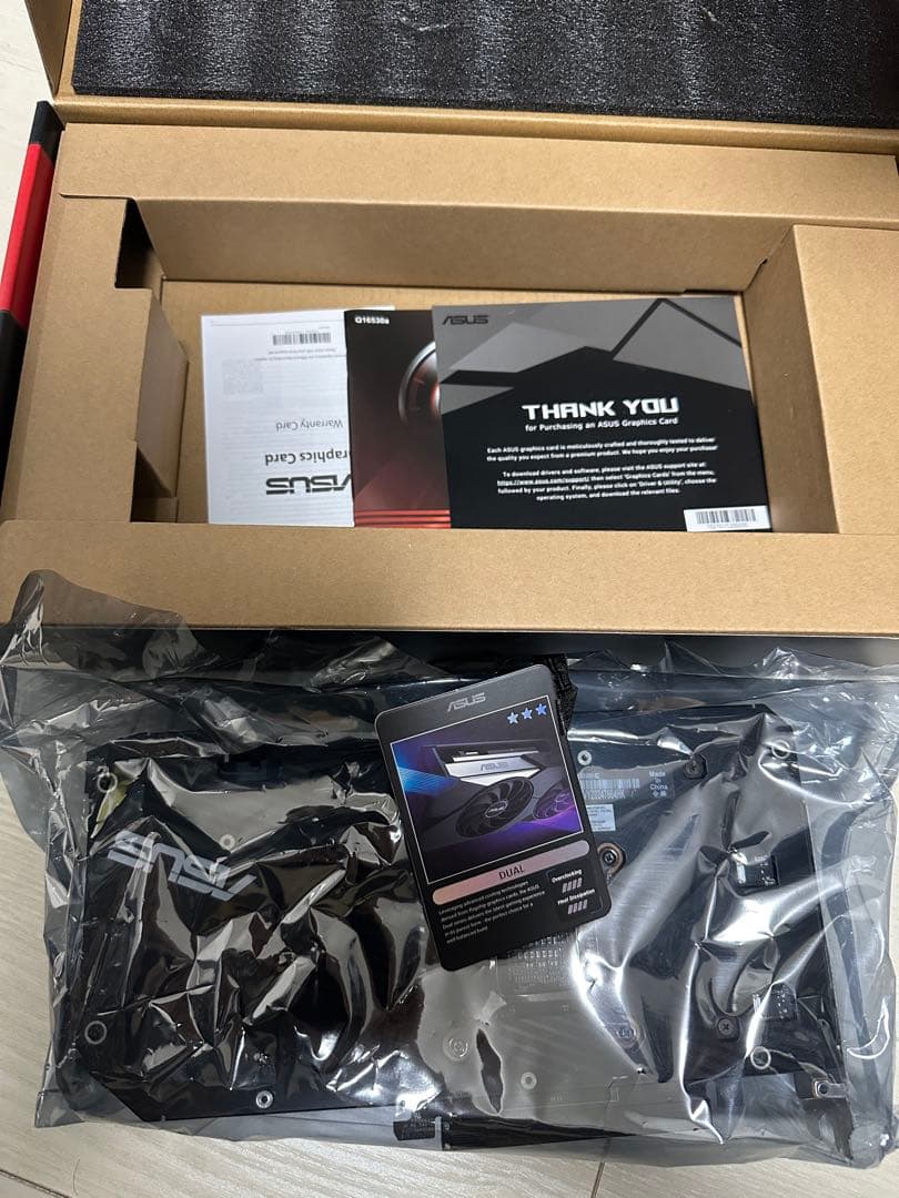 ASUS Radeon RX 6600 8GB グラフィックボード