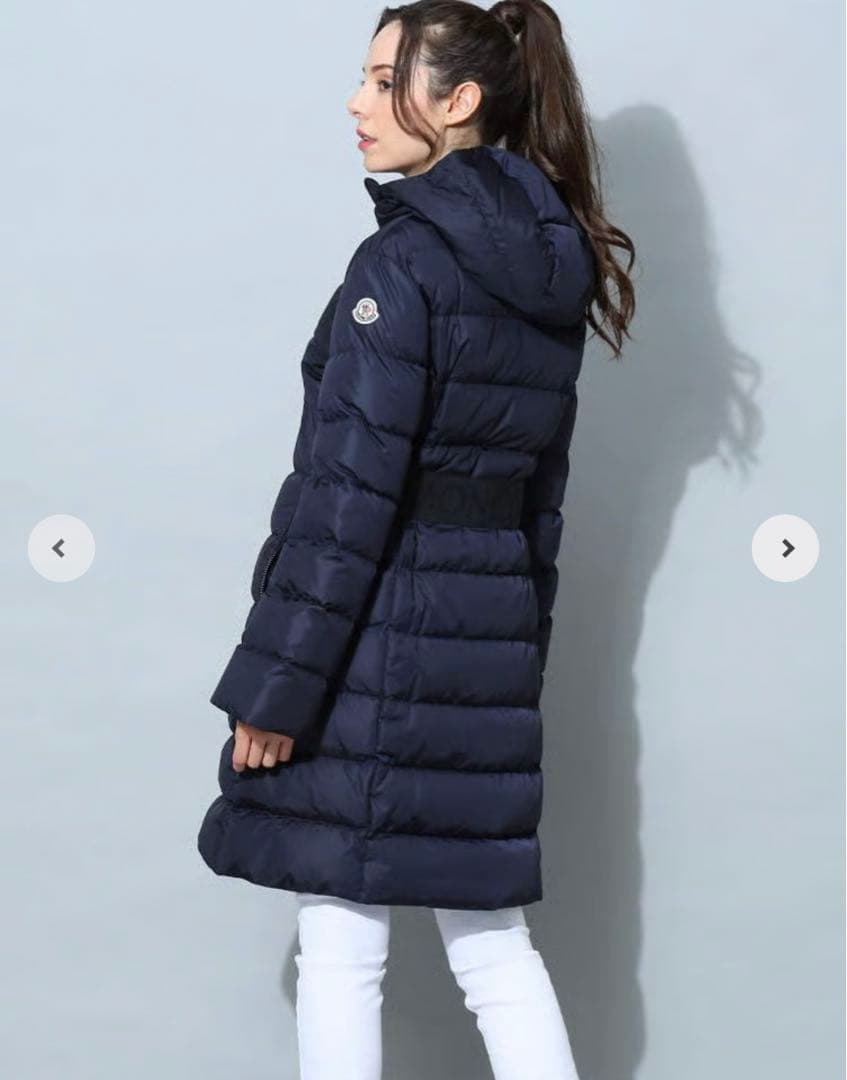 《美品》MONCLER ブラック ダウンジャケット