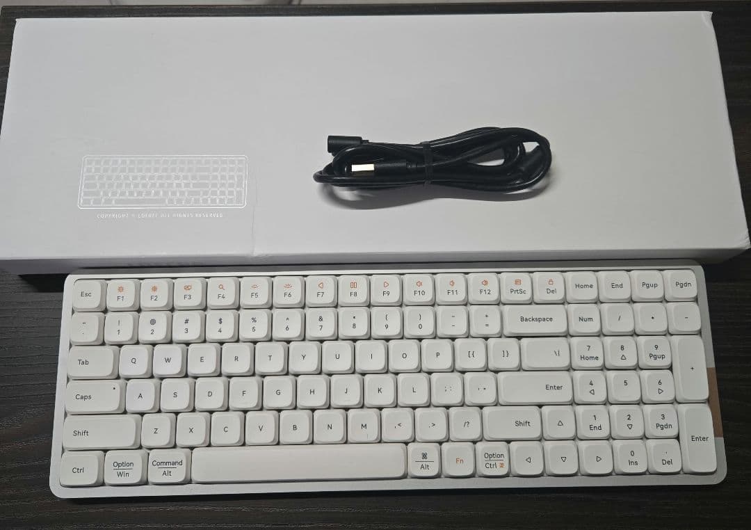 lofree　flow　100 キーボード　ロープロファイル　他キーキャップ付き