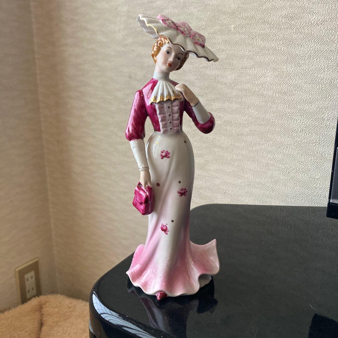 ビクトリア朝 女性像 陶器 傘付き 約30cm ベストセラー