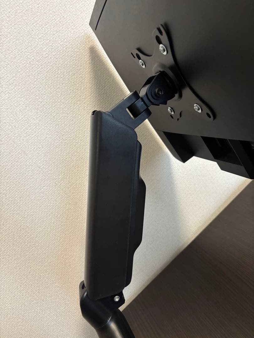 KOORUI 24インチ FHD IPSモニター 本体＋モニターアーム付き