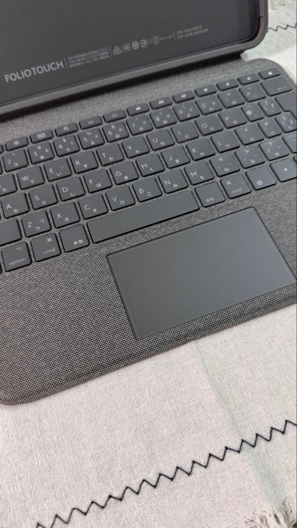 Logicool FOLIO TOUCH iPad Air用ケース