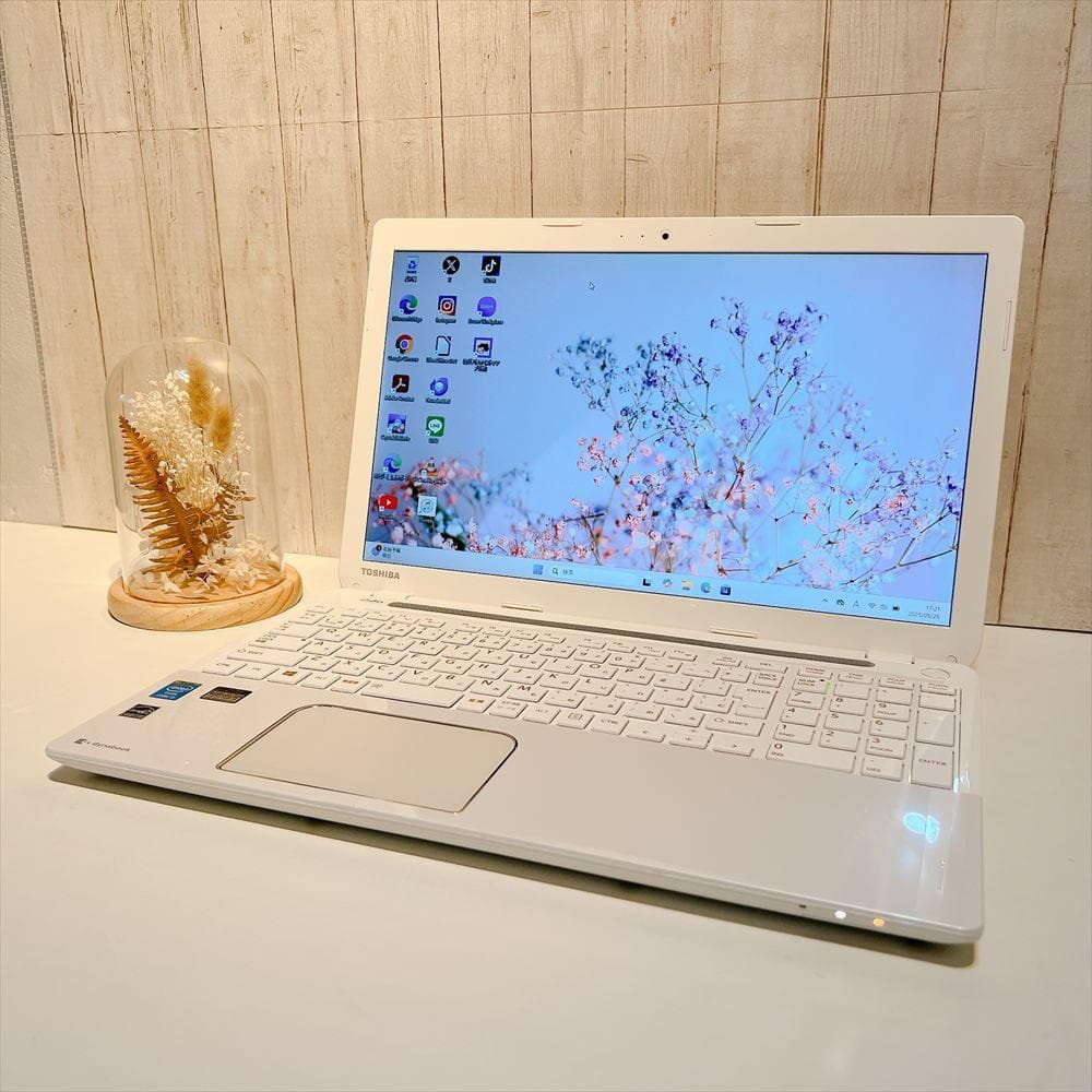 ✨月末セール✨美品 東芝ノートPC 第4世代i3 SSD128GB HN565