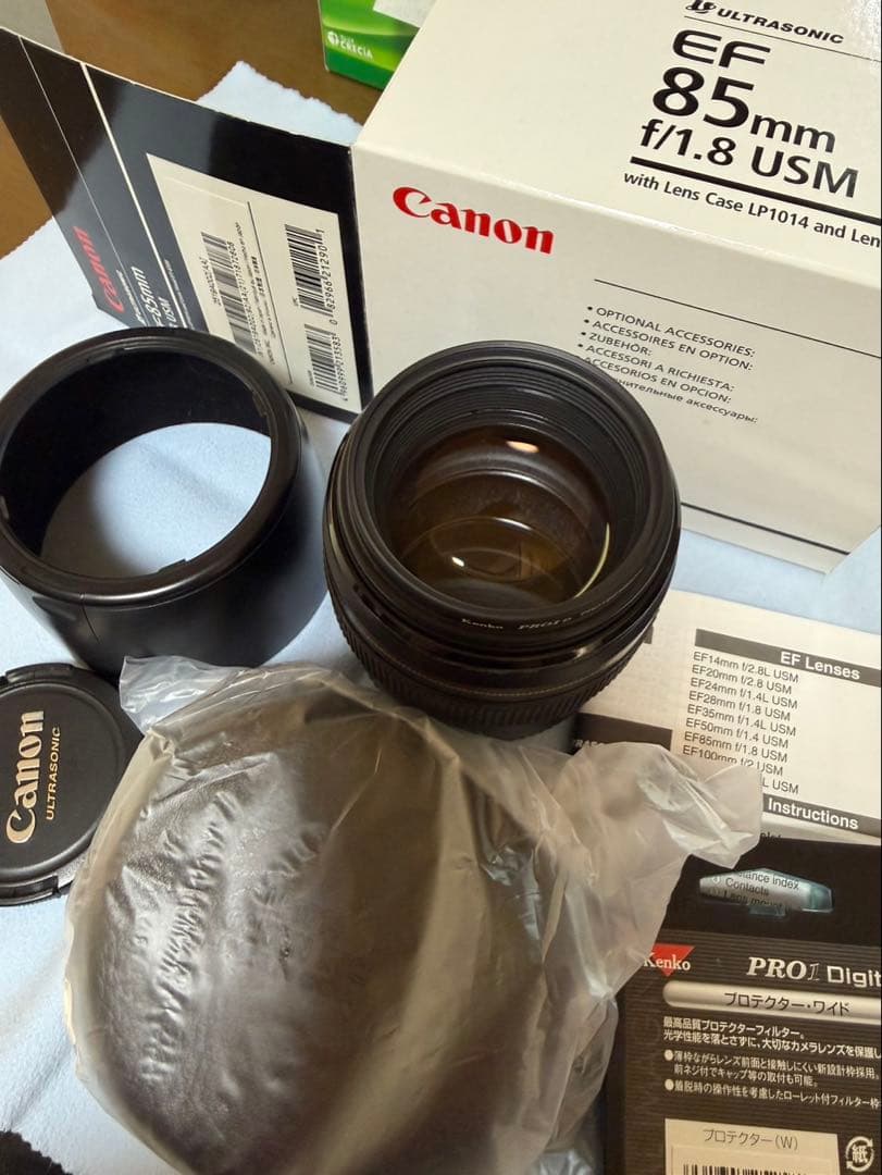 Canon EF85mm F1.8 USM｜極上美品｜微小チリのみ