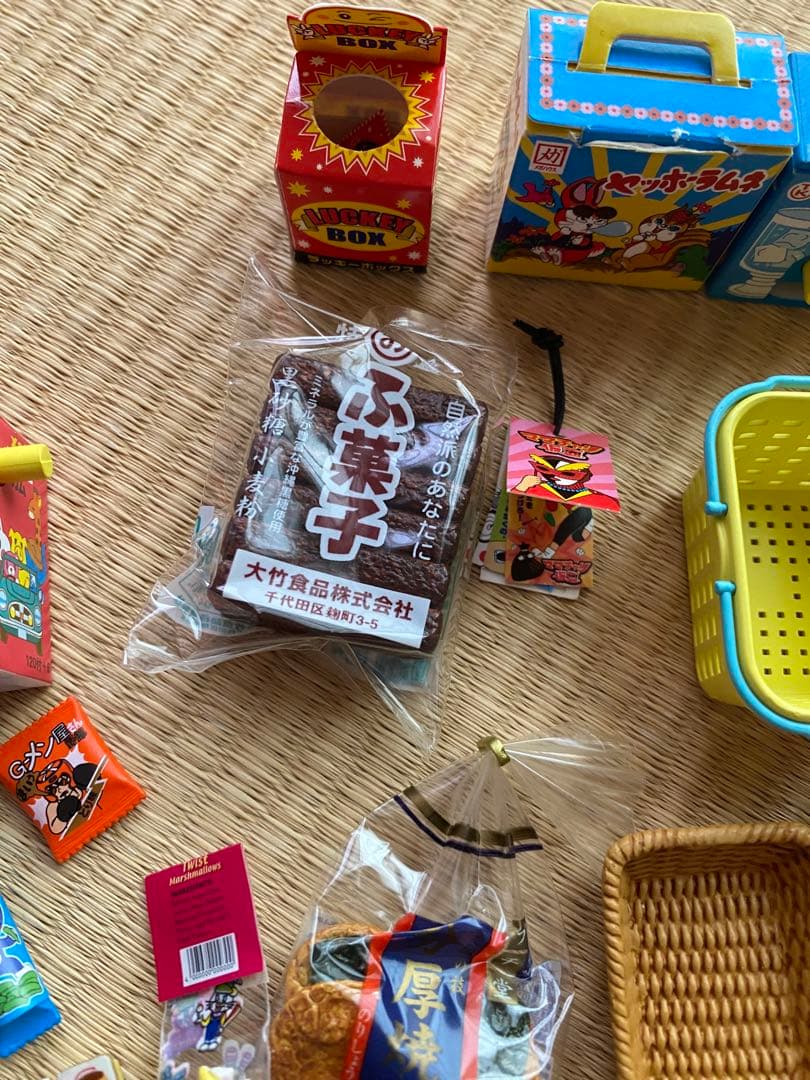 ⑨ ぷちサンプル ぷち駄菓子屋さん リーメント ミニチュア - メルカリ