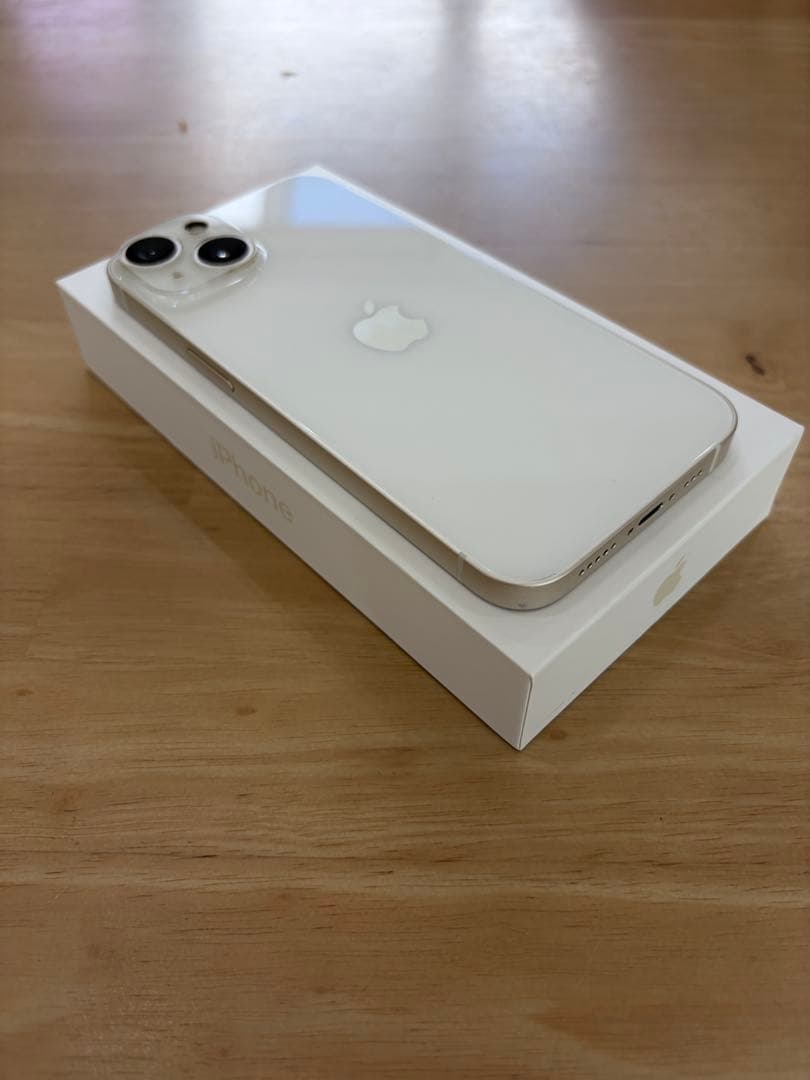 【J】Apple iPhone 14 256GB スターライト
