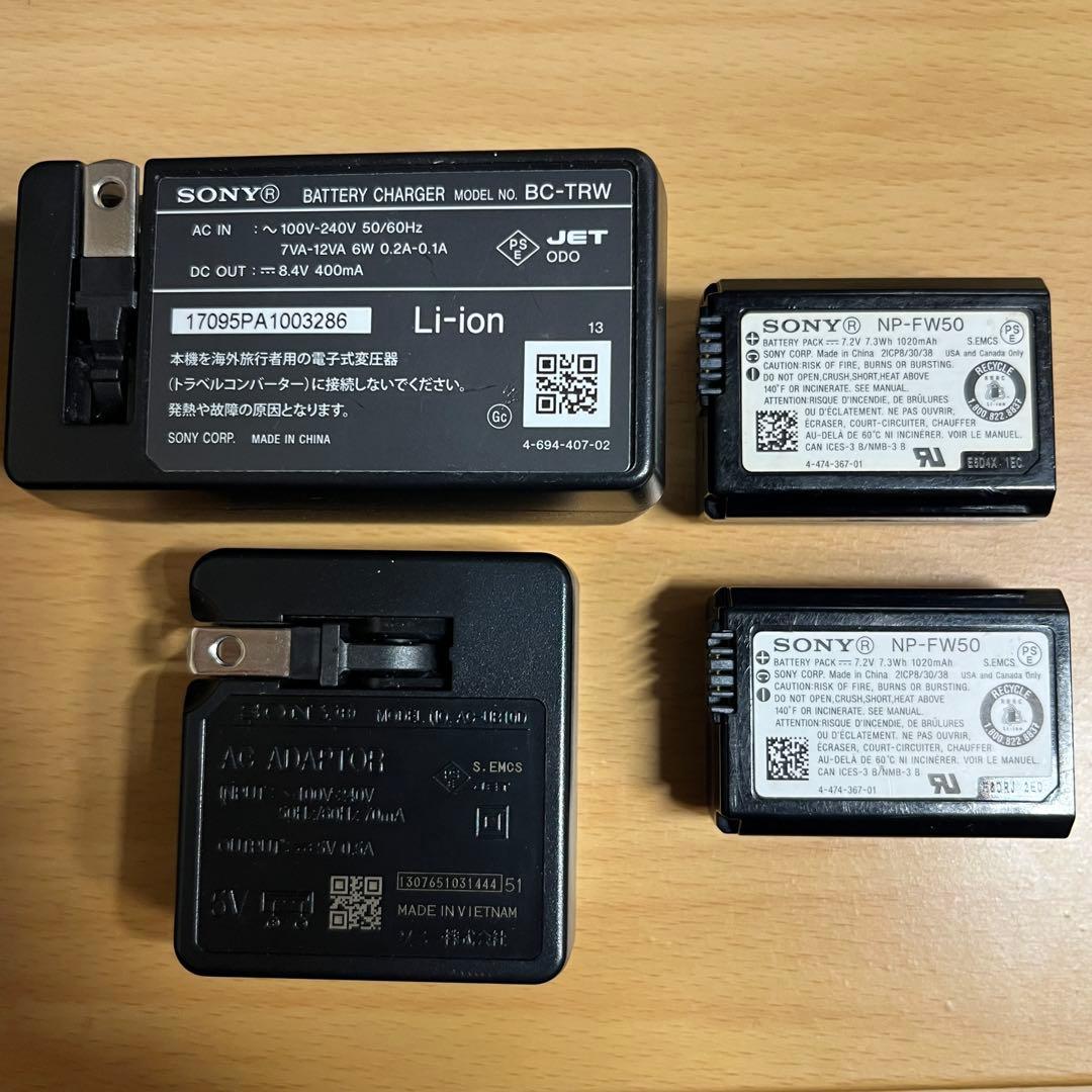 ショット回数1045回。SONY α7S 本体。