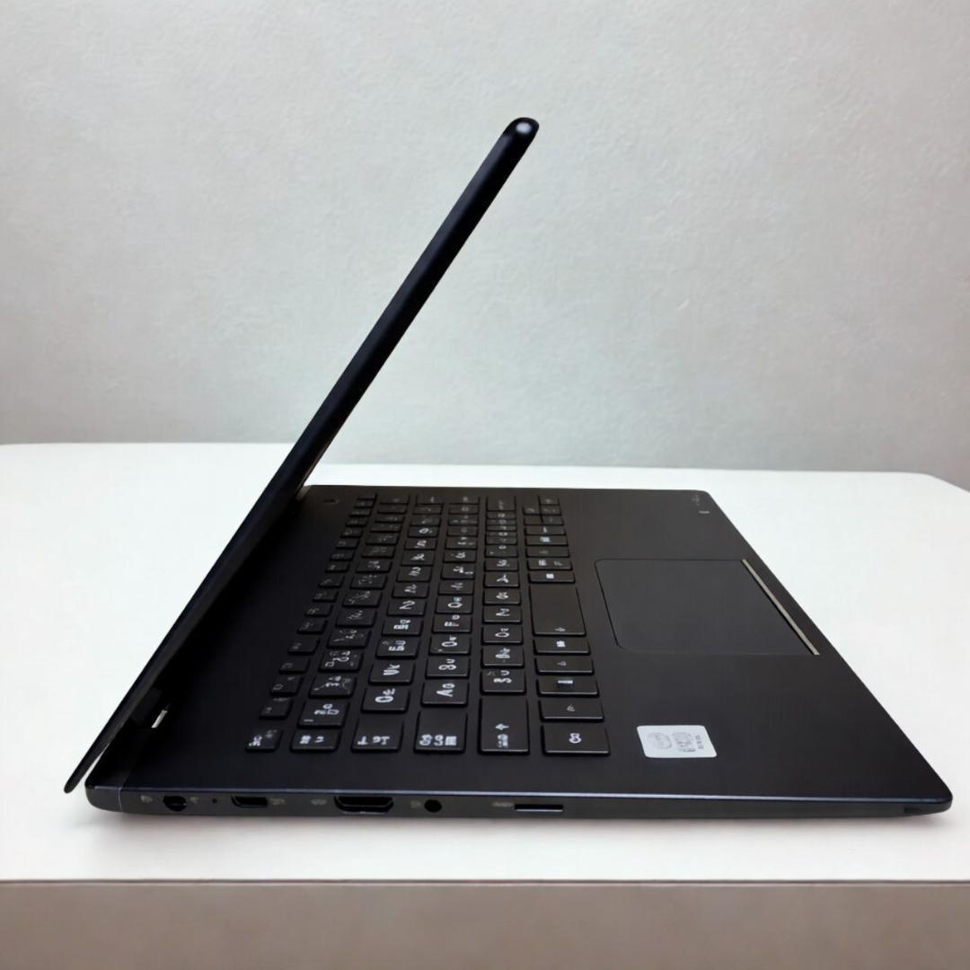 東芝✨dynabook✨第10世代i5＆爆速SSD✓軽量❣️カメラ付✨Win11