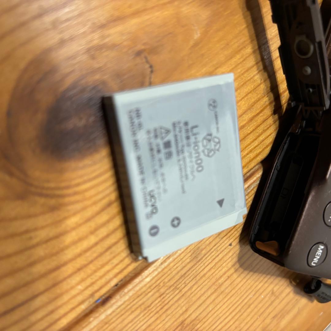 キヤノン　IXY200F ブラウン　充電器付き