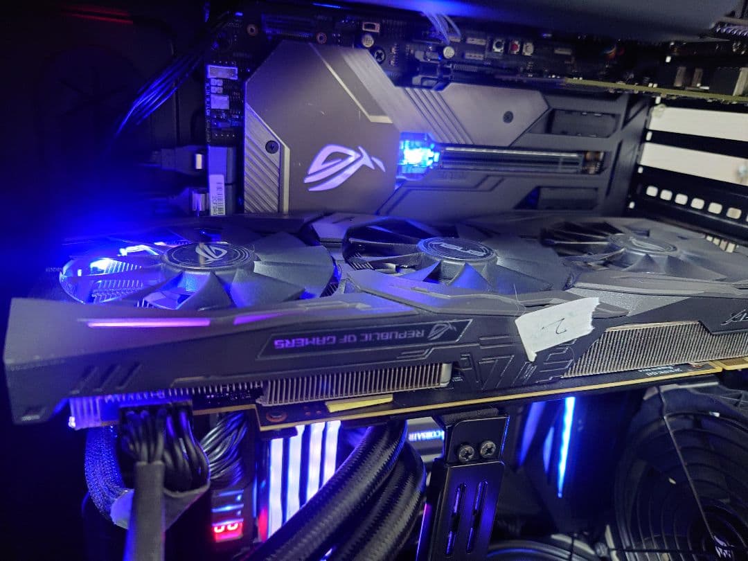 Naka ASUS ROG STRIX GTX1070 2台