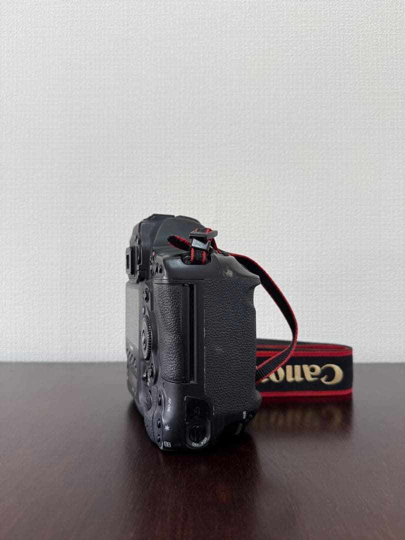 Canon EOS-1D X Mark II 一眼レフカメラ