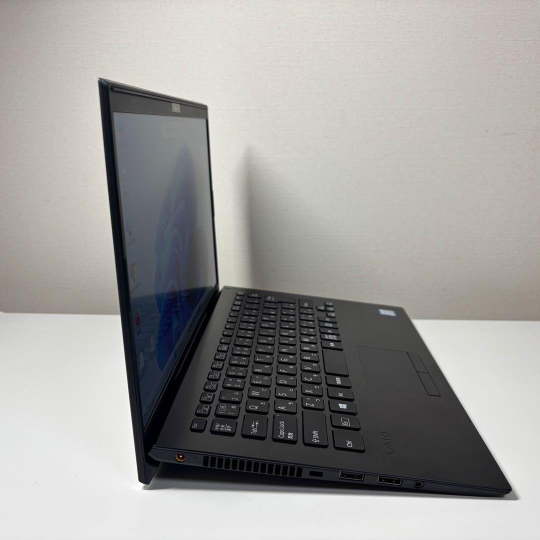 VAIO Pro 第8世代i7 8565-u SSD 512GB 8G - メルカリ