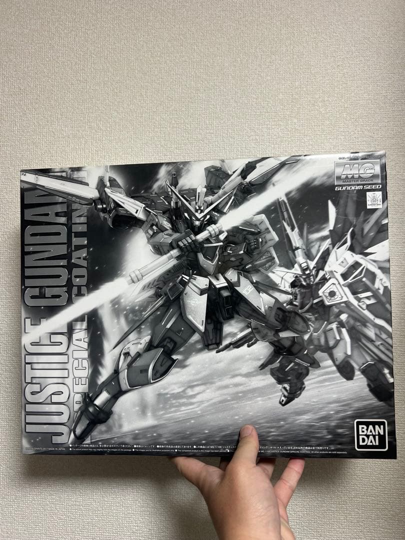 MG 1/100 ジャスティスガンダム [スペシャルコーティング] MG 1/100 ジャスティスガンダム [スペシャルコーティング]【再販