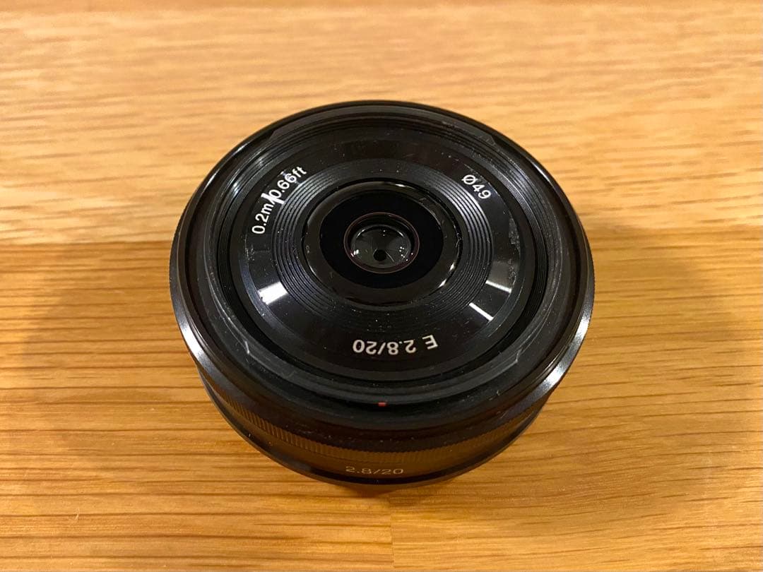 SEL20F28 Eマウント 20mm F2.8 E 20mm F2.8 | SEL20F28 | Sony Canada