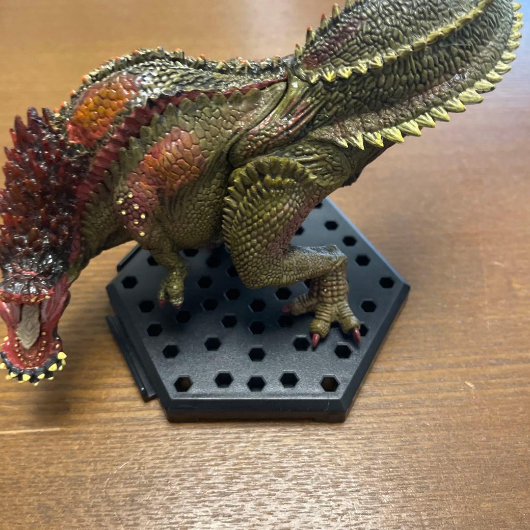 モンスターハンターフィギュア激昂したラージャン怒り狂うイビルジョー