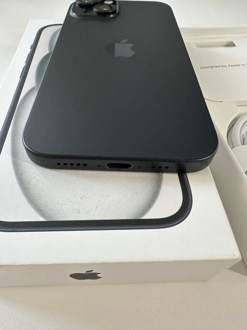 【Sランク品】Apple国内版 【SIMフリー】 iPhone 15 128GB