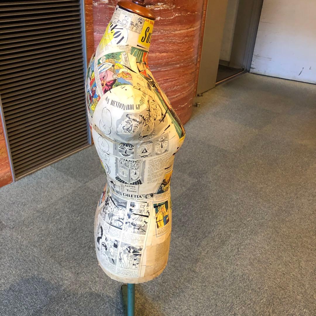 夢八トルソー　フランスの少女紙貼ったトルソー マネキン　ボディーコミックアート