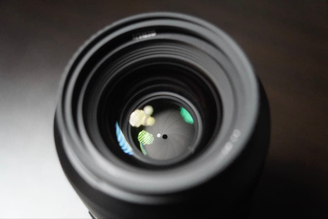 【出品本日まで】SIRUI Aurora 35mm F1.4 Eマウント