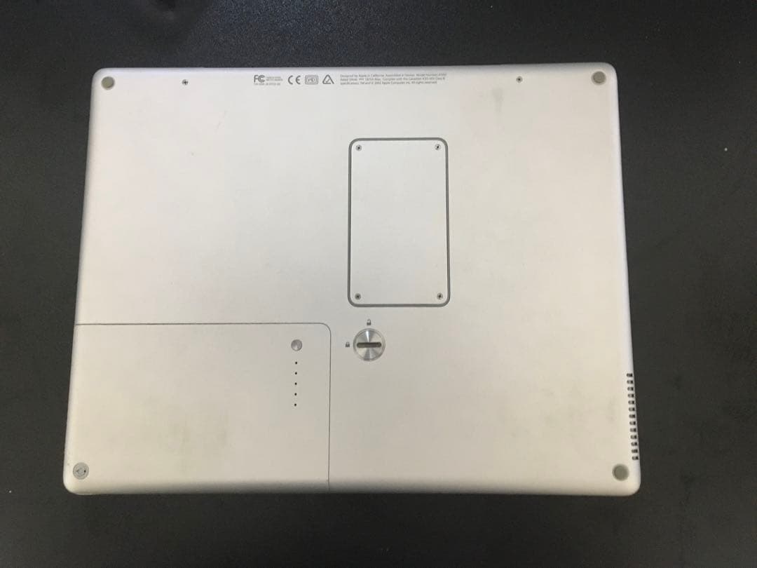 MacBook本体 Apple MacBook Power PC G4 1GHZ