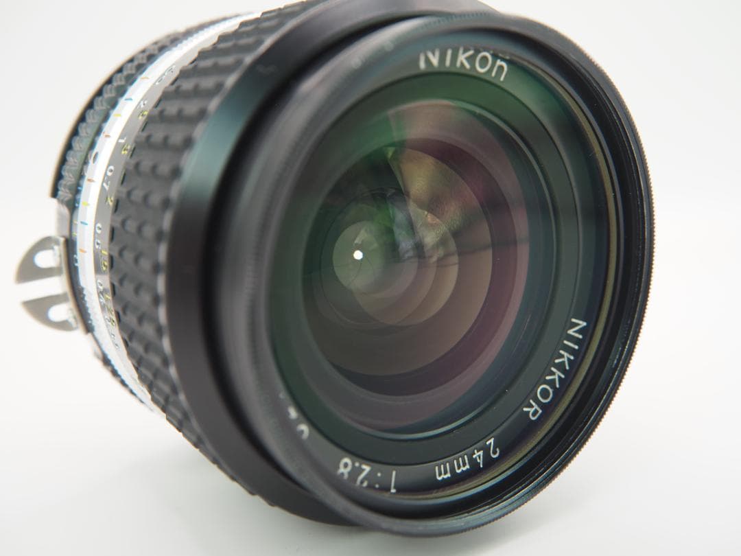 レンズ(単焦点) Nikon Ai-s Nikkor 24mm f2.8 MF Lens