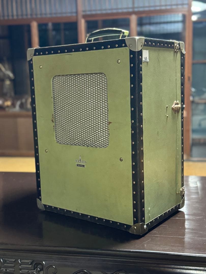 ドイツ　SIEMENS レトロ スピーカー 緑色 メッシュグリル付き