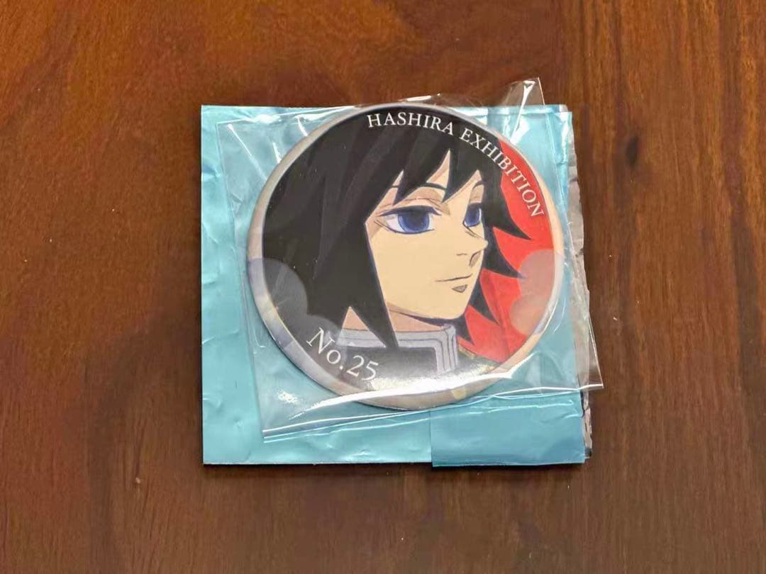 鬼滅の刃 柱展 エモーショナル缶バッジ 冨岡義勇 15 - メルカリ