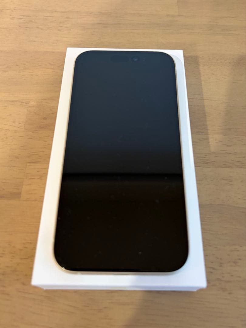 Apple iPhone 15 本体 128gb イエロー　美品