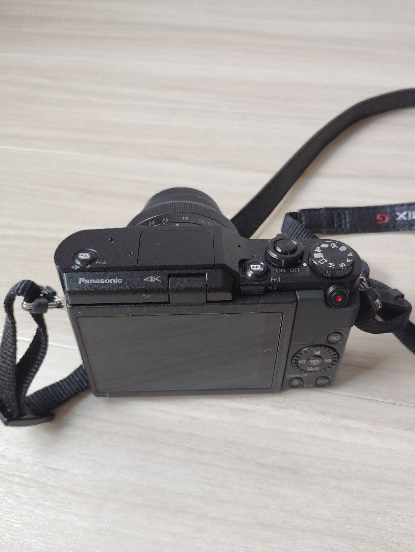 パナソニック ミラーレス一眼　LUMIX DC-GF10　ダブルレンズキット