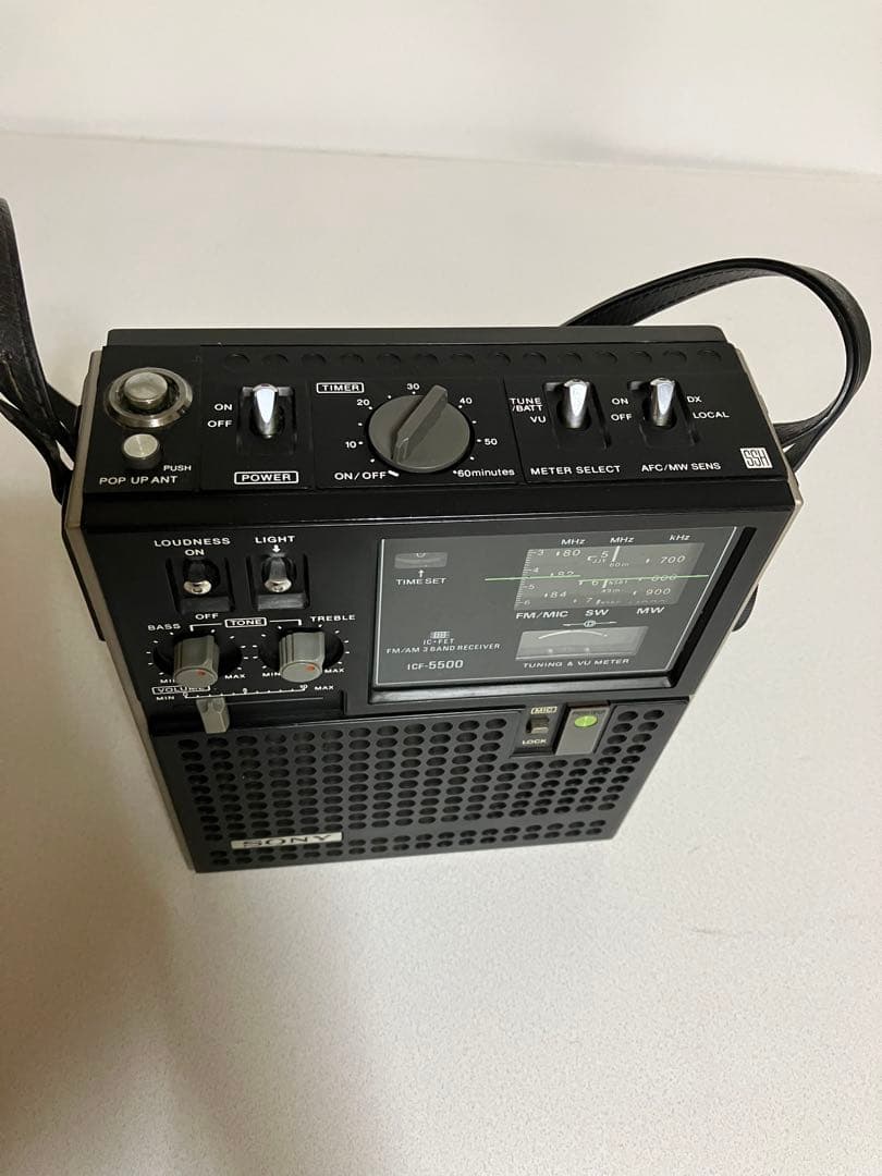 ソニーラジオ　ＩＣＦー５５００　　　　　　　完動品