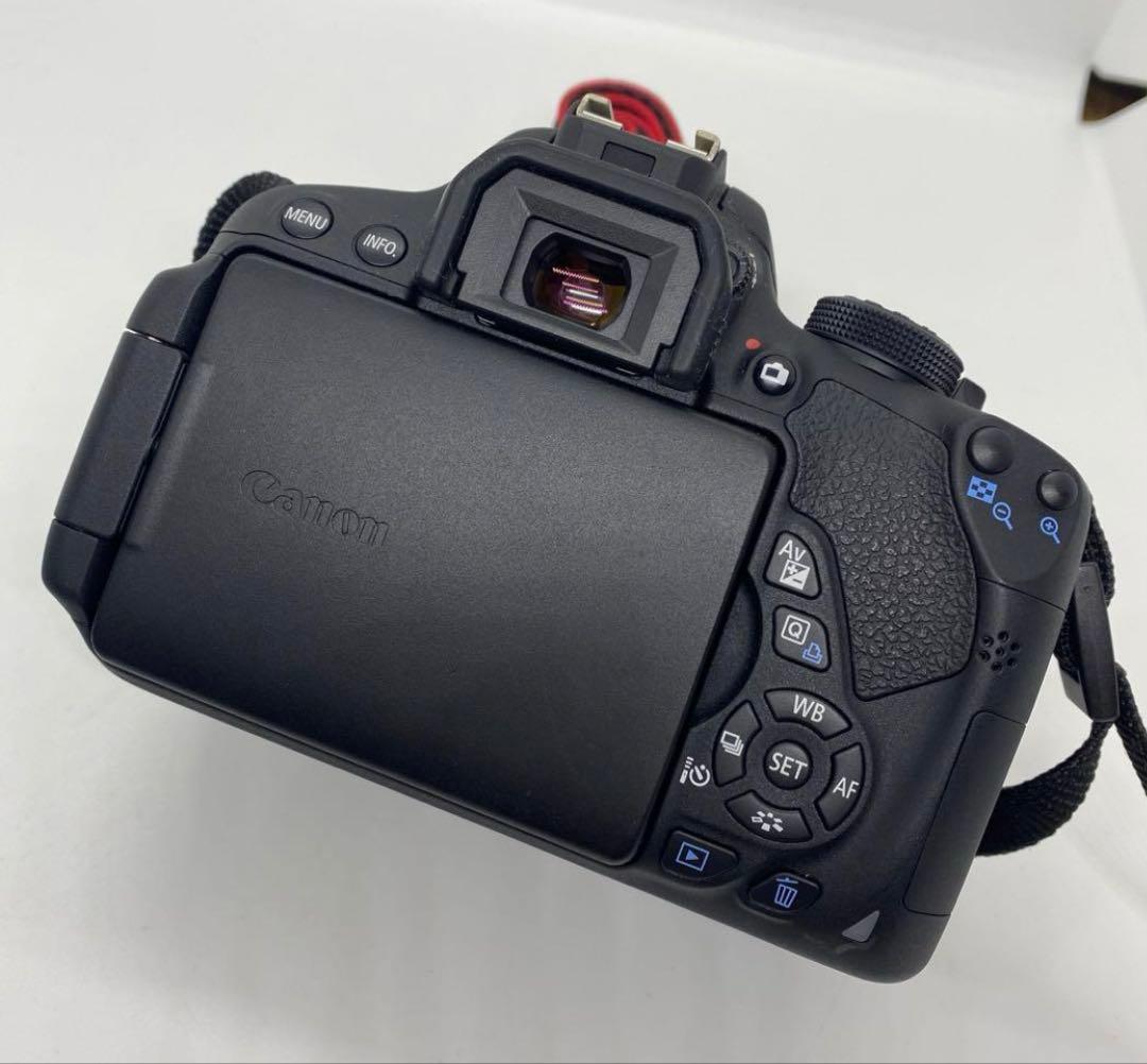 美品　キヤノン x7i ショット数500以下　⭕️日本製