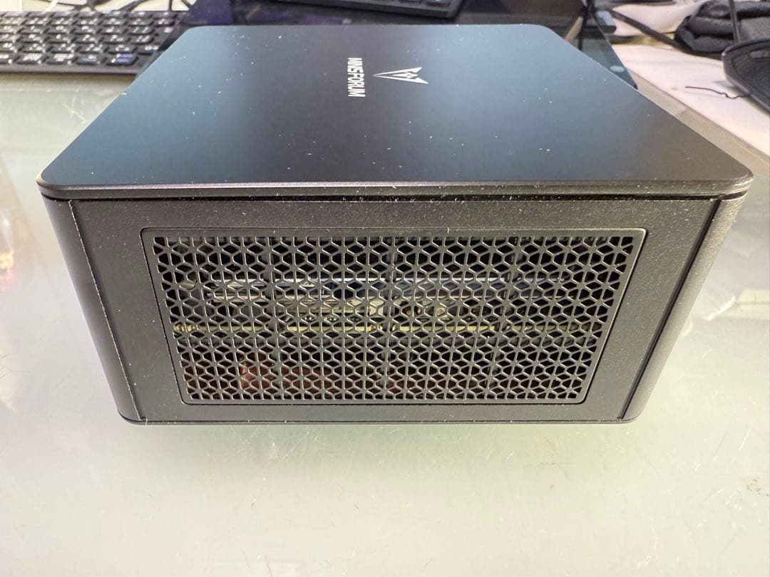 MINISFORUM UM890 Proミニpc